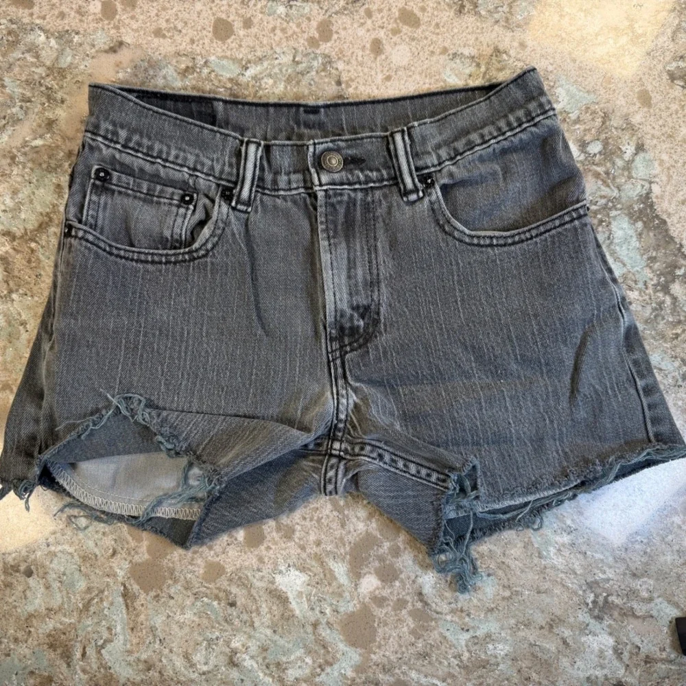 Levis 511 Cut Off Denim Shorts Womens 27 Faded‎ Black Gray Distressed Raw Hem